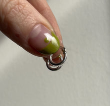 Load image into Gallery viewer, Garnet Hoops