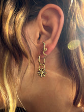 Load image into Gallery viewer, Golden Splat Blossom Hoops
